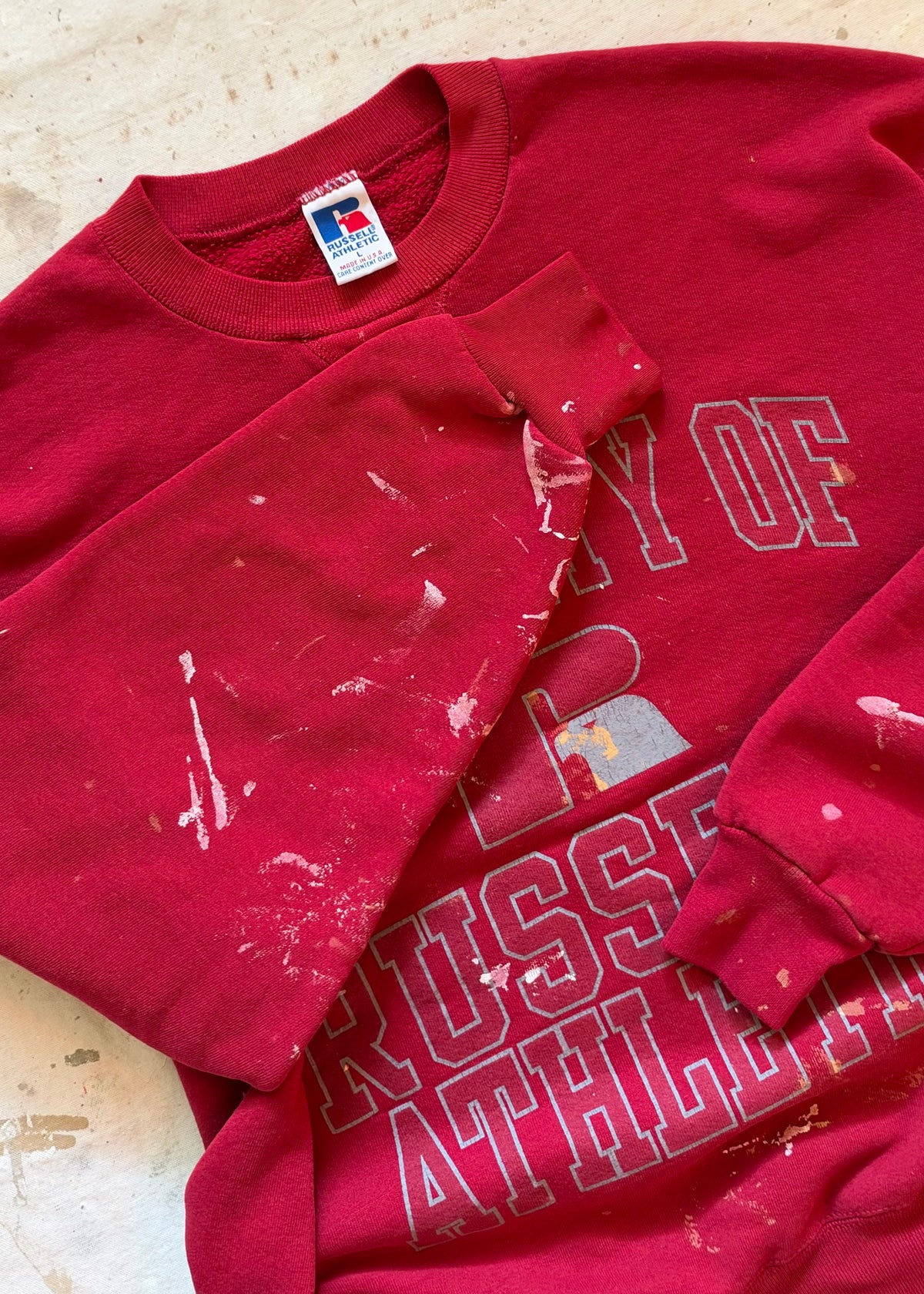 1990s Russell Athletic ‘Property Of’ Paint-Splatter Crewneck Sweatshirt - L