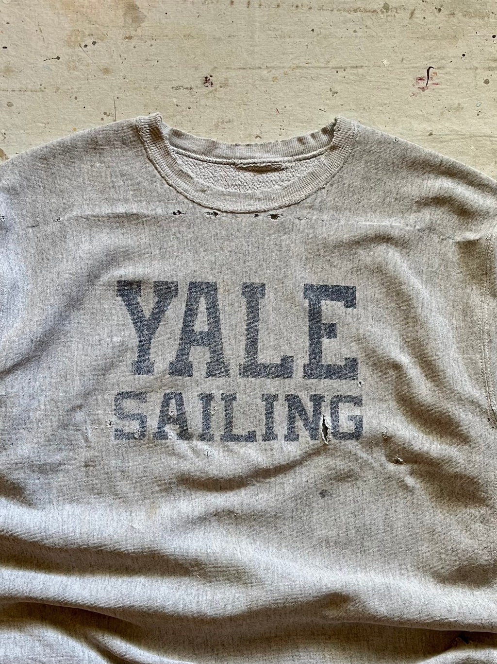 1980s YALE Sailing Reverse Weave Thrashed Distressed Sweatshirt - XL