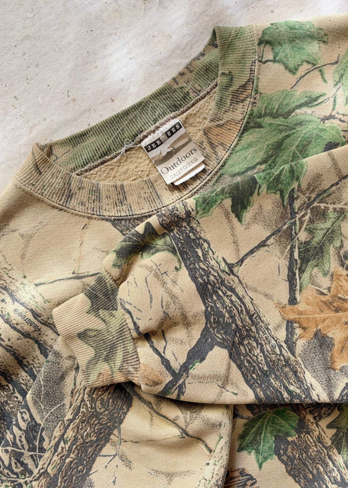 1990s Jerzees Outdoors Realtree Camo Crewneck
Sweatshirt - XXL
