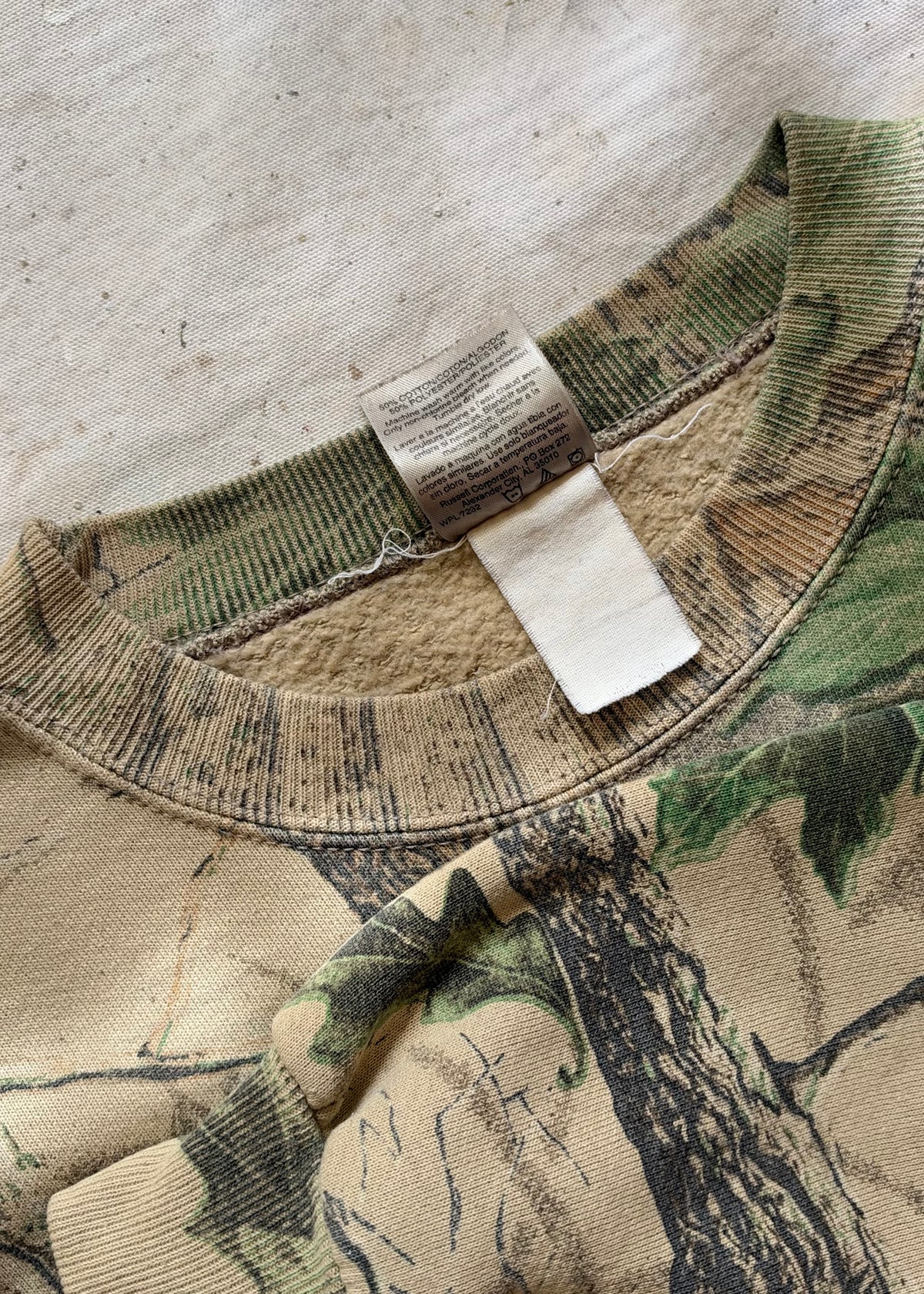 1990s Jerzees Outdoors Realtree Camo Crewneck
Sweatshirt - XXL
