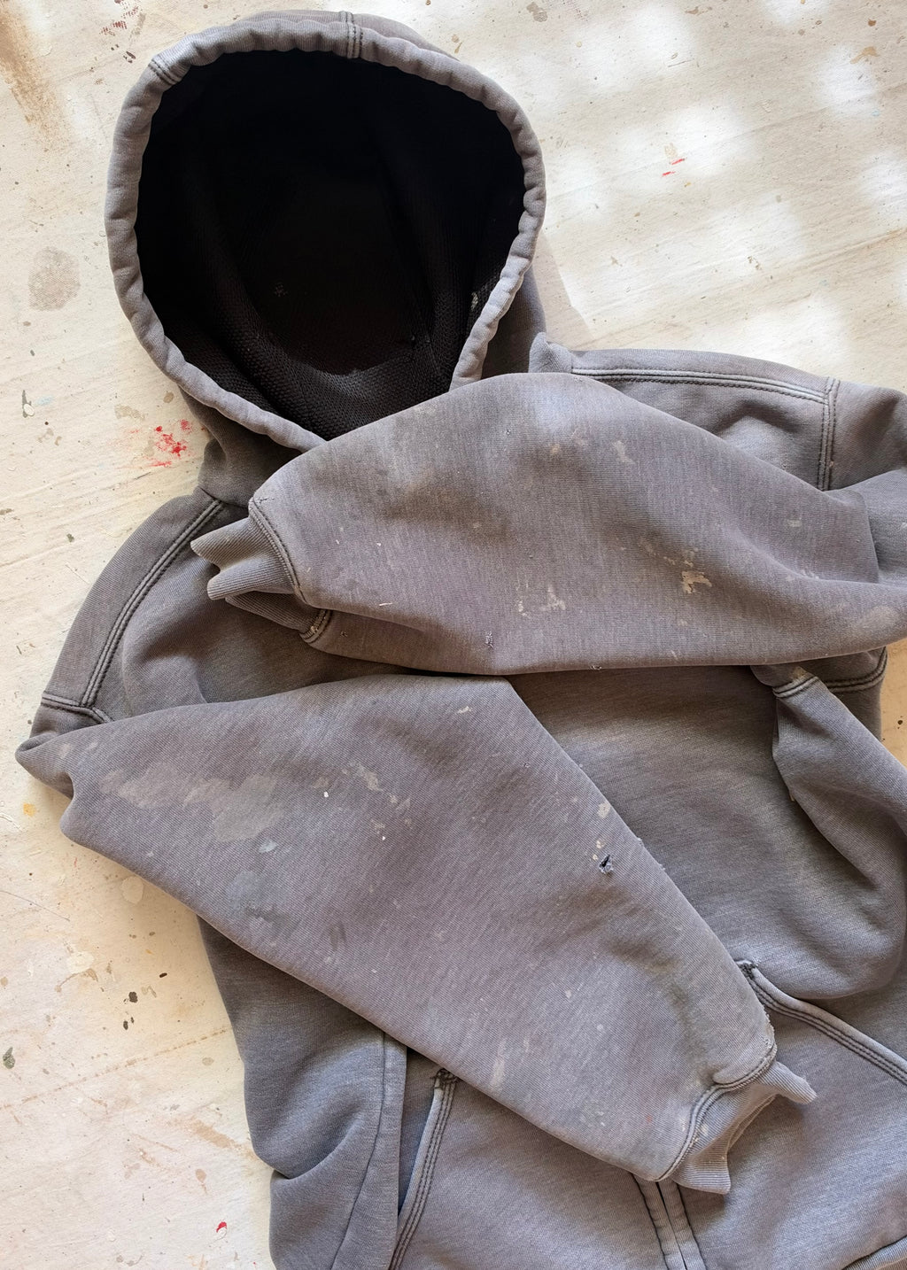2000s Carhartt Distressed Work Hoodie - M